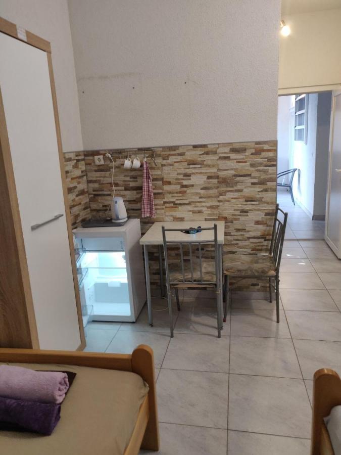 Rooms- Denis Split Buitenkant foto