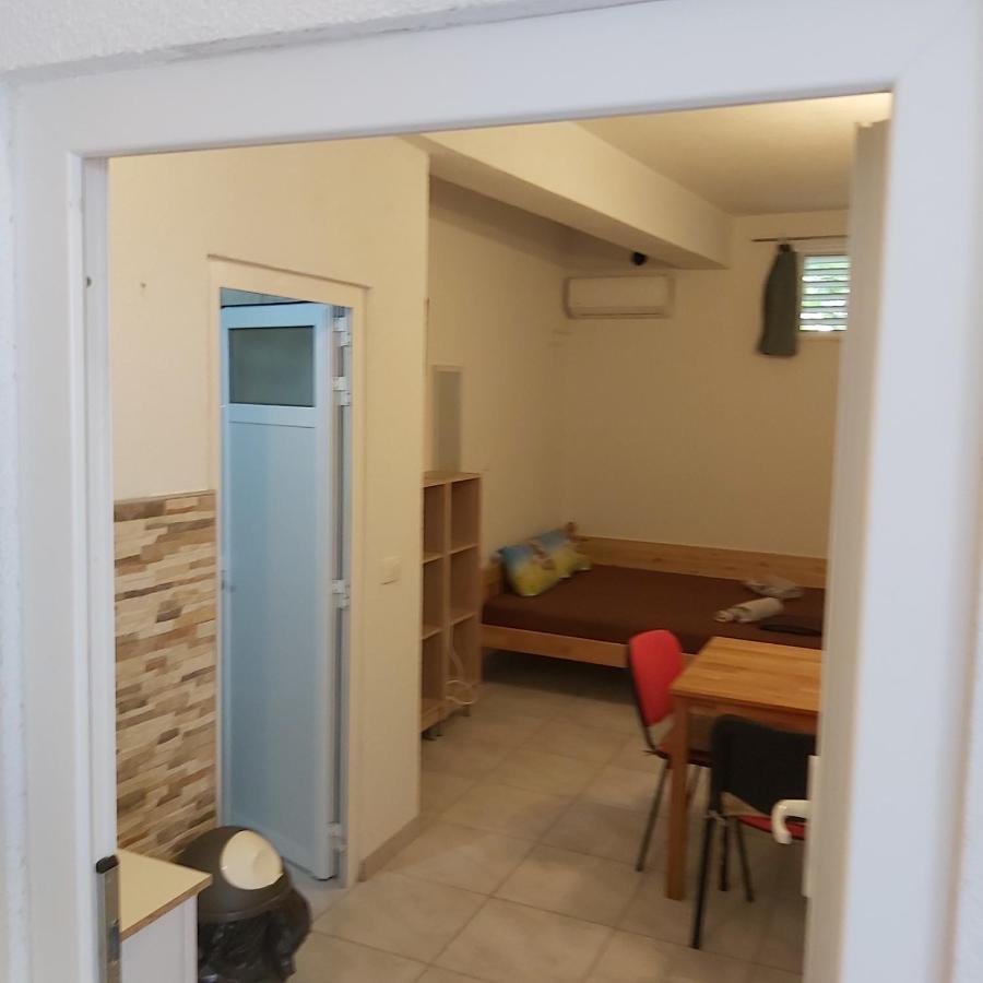 Rooms- Denis Split Buitenkant foto